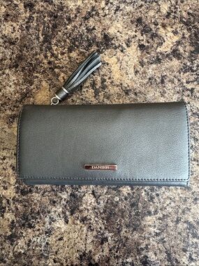 Danier Grey Leather Wallet With Tassel Zip Pull Like New